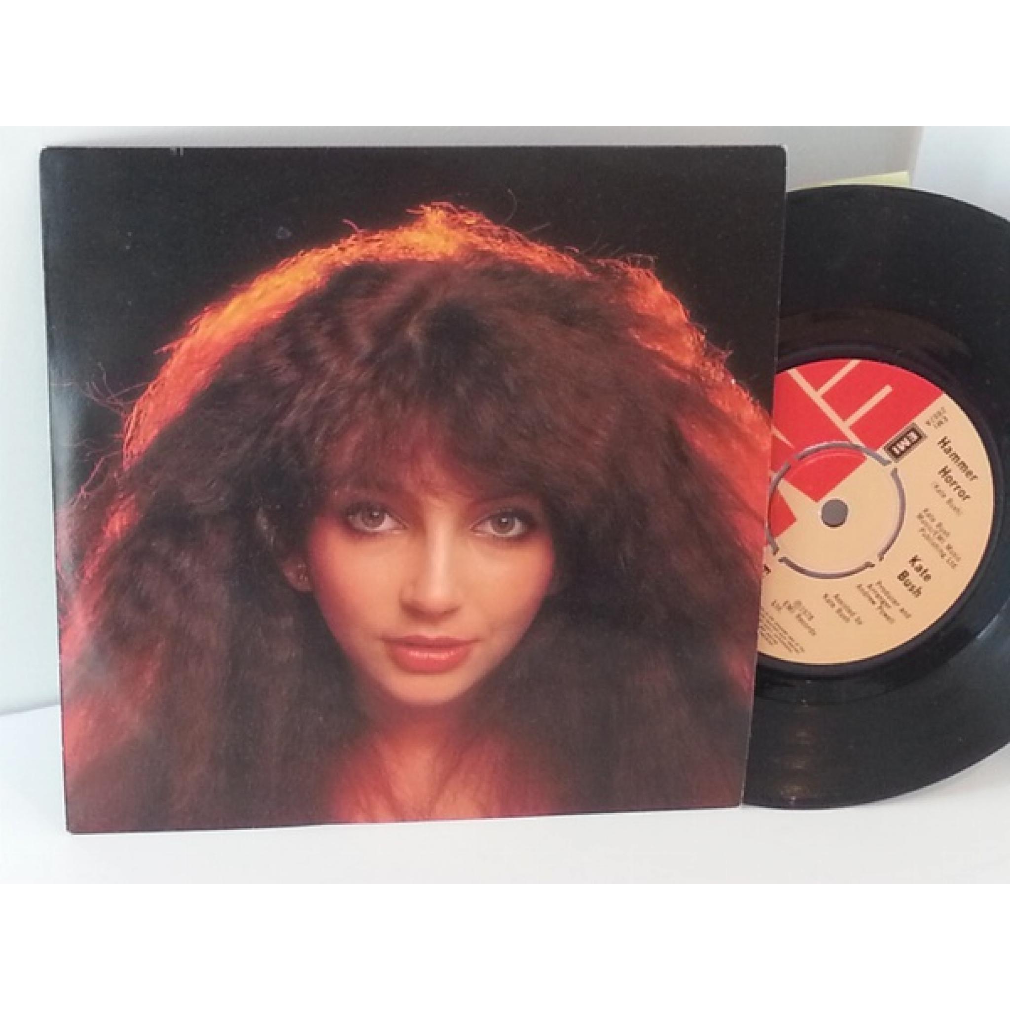 KATE BUSH hammer horror, 7 inch single, EMI 2887