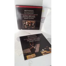 BEETHOVEN, ALFRED BRENDEL, JAMES LEVINE, CHICAGO SYMPHONY ORCHESTRA the five piano concertos (live), 4 x lp, boxset with booklet, 411 189-1