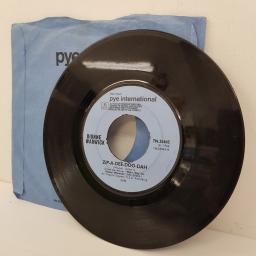 DIONNE WARWICK, (theme from) valley of the dolls, B side zi-a-dee-doo-dah, 7N.25445, 7" single