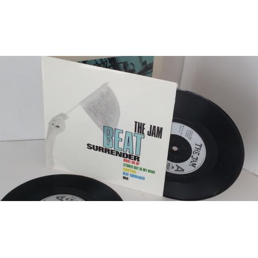THE JAM beat surrender, PICTURE SLEEVE 7 inch singles, 2 x vinyl, gatefold picture sleeve