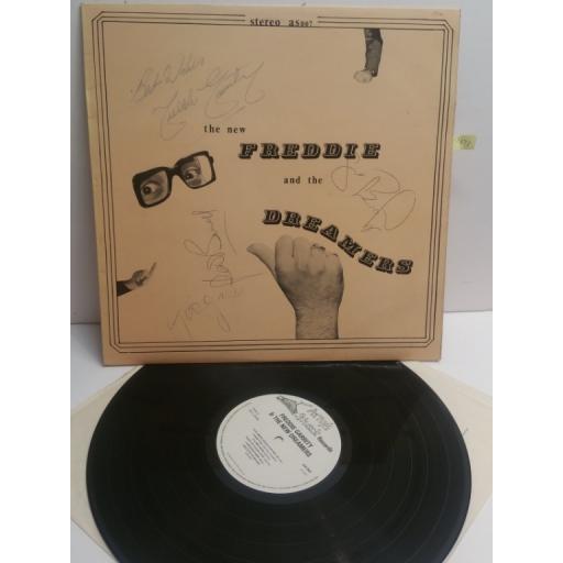 FREDDIE AND THE DREAMERS the new Freddie and the Dreamers SIGNED COPY as007