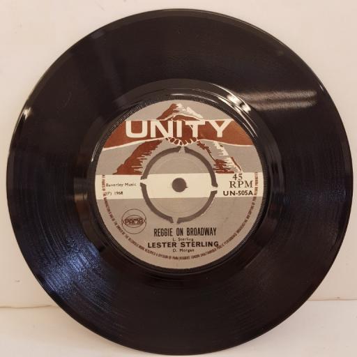 LESTER STERLING / THE CLIQUE, reggie on broadway, B side love can be wonderful, UN 505, 7" single