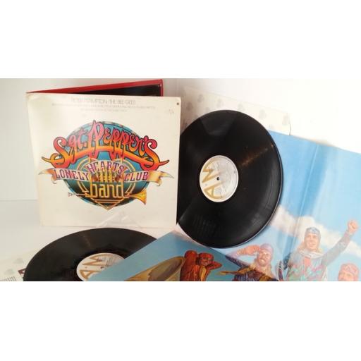 Peter Frampton & the Bee Gees. sgt peppers lonely hearts club band, original movie soundtrack, gatefold, double album, AMLZ 66600