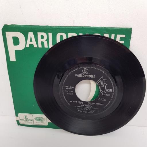 THE HOLLIES, he ain't heavy.... he's my brother, B side 'cos you like to love me, R 5806, 7" single