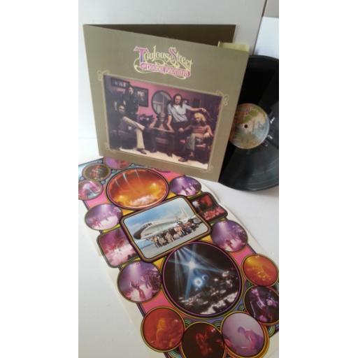 THE DOOBIE BROTHERS toulouse street, gatefold, K46183, includes poster