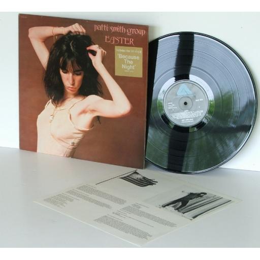 PATTI SMITH GROUP easter With lyric insert.Top copy. First UK pressing. 1978.