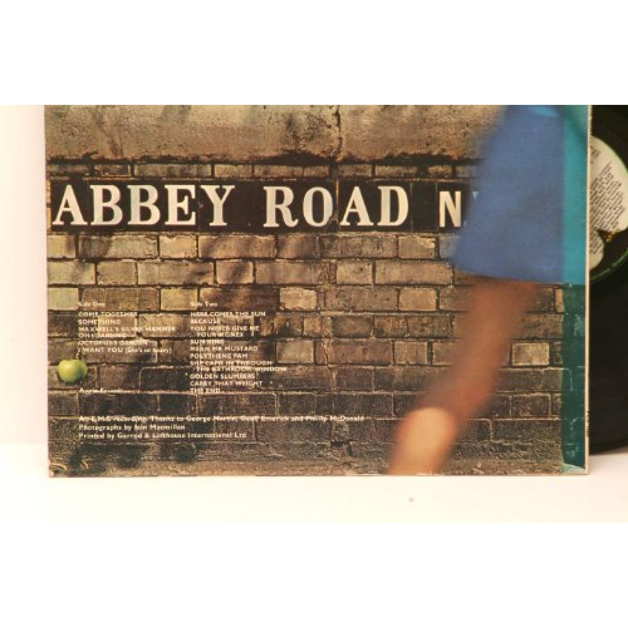 THE BEATLES, Abbey Road. PCS7088 Miss-aligned "APPLE" On Rear Sleeve ...