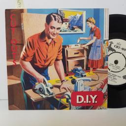 THE CUT OUTS. D.I.Y. we don't wanna hurt ourselves. Nearly right. 7 inch EP vinyl. EMI2984