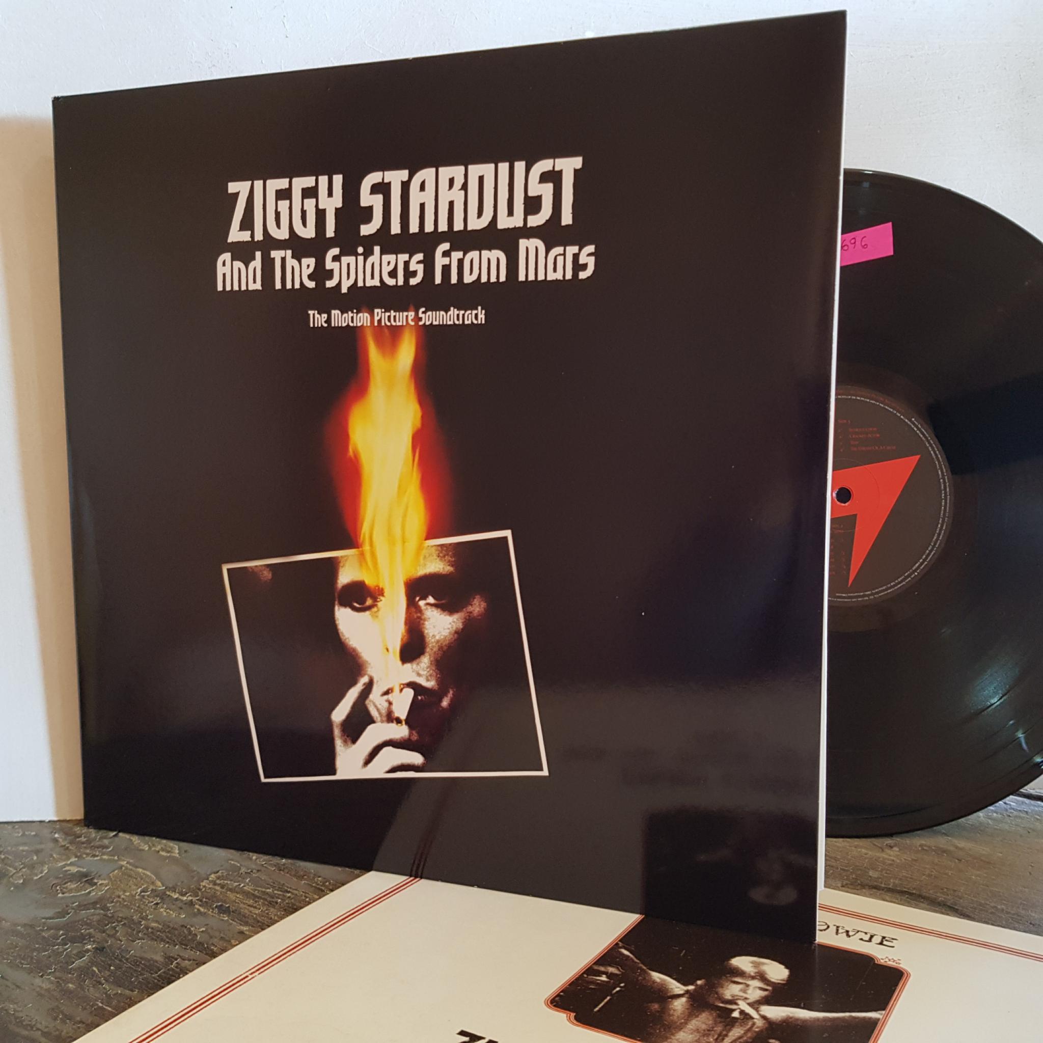 DAVID BOWIE Ziggy Stardust and th Spiders from mars The Motion Picture ...