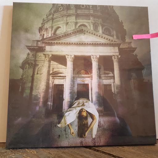 Porcupine Tree ‎– COMA DIVINE recorded live in Rome Limited Edition. KSCOPE834. LIMITED EDITION BOX SET 3 X VINYL WITH 12 PAGE BOOK