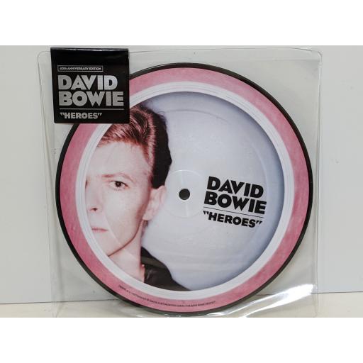DAVID BOWIE Heros x2, 7" vinyl SINGLE. DBHERO40