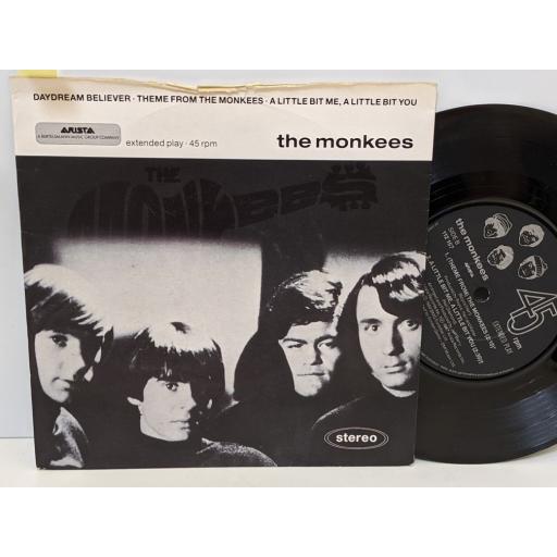 THE MONKEES Daydream believer, (Theme from) the monkees, A little bit me a little bit you, 7" vinyl SINGLE. 112157