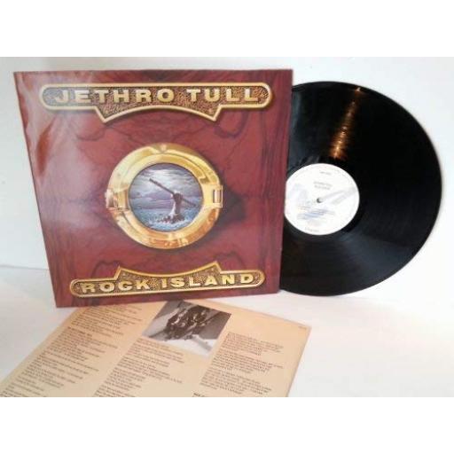 JETHRO TULL ROCK ISLAND. 12" VINYL LP. CHR 1708