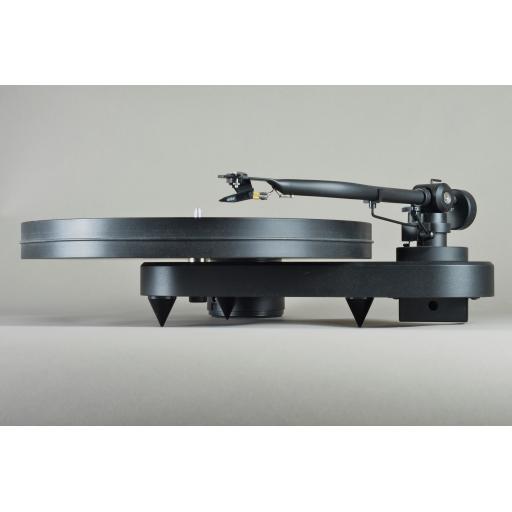 Pro-ject RPM 1.3 genie turntable