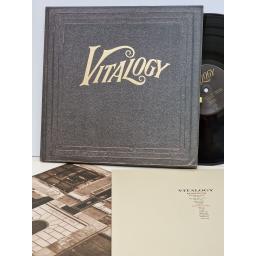 PEARL JAM Vitalogy 12" vinyl LP. E66900