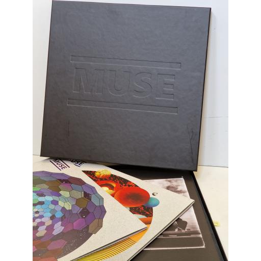 MUSE The resistance limited edition box set. 82564686966