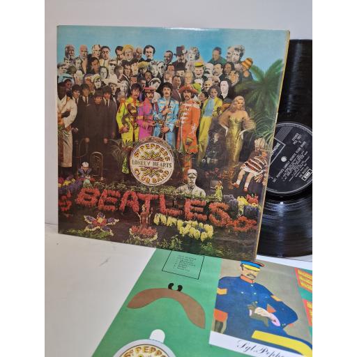 THE BEATLES Sgt. Pepper's Lonely Hearts Club Band 12" vinyl LP. PCS7027