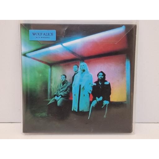 WOLF ALICE Blue weekend compact disc. DH01061