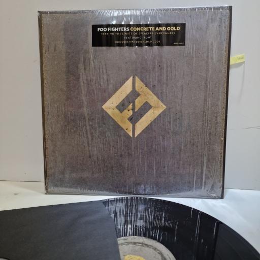 FOO FIGHTERS Concrete and gold 2x12" vinyl LP. 889854560119 etched vinyl