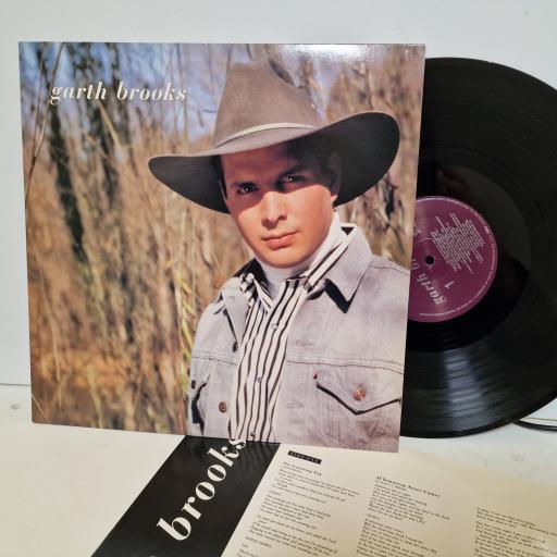 GARTH BROOKS Garth Brooks 12" Vinyl. LP. C1-90897.