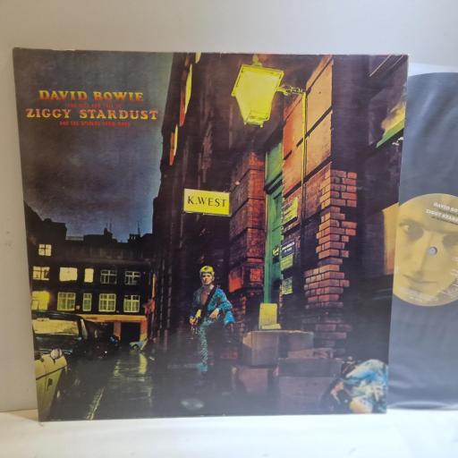 DAVID BOWIE The rise and fall of Ziggy Stardust and the spiders from Mars 12" vinyl LP. EMC3577