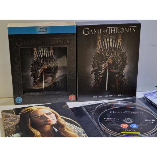 GAME OF THRONES The Complete First Season DVD (Region 4) 5 Disc Set. 5000136942