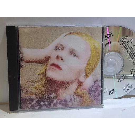 DAVID BOWIE Hunky dory compact-disc. CDP7918432
