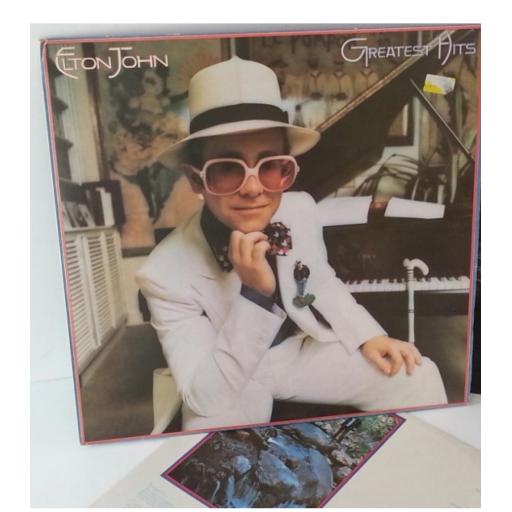 ELTON JOHN greatest hits DJH 20442