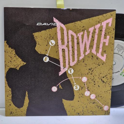 DAVID BOWIE Let’s dance, Cat people (putting out fire) 7” single. EA152