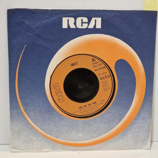 SWEET Fox On The Run, RCA Victor RCA 2524, 2 Track 7” Single