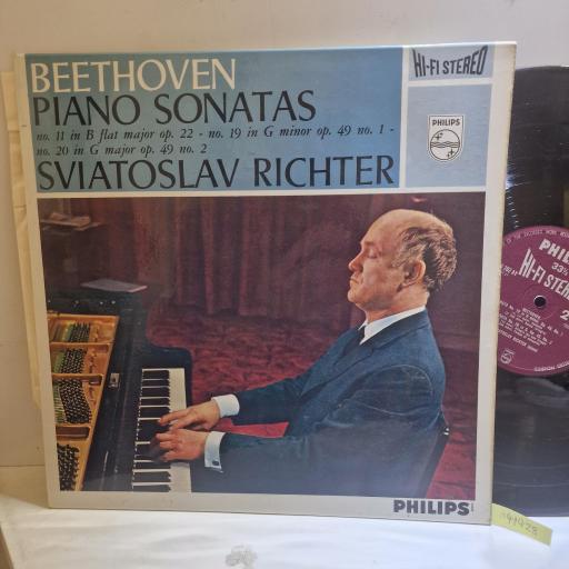 BEETHOVEN, SVIATOSLAV RICHTER, Piano Sonatas B Flat Major Opus 22 / G Minor Opus 49 No.1 / G major Opus 49 No.2, 835 202 AY, 12” vinyl LP