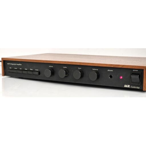 A & R A60 INTEGRATED AMPLIFIER