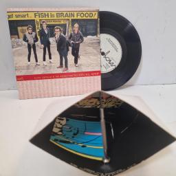 ELVIS COSTELLO & THE ATTRACTIONS Accidents Will Happen ADA 35 7” SINGLE. With inside-out sleeve