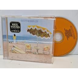 NEIL YOUNG On The Beach 9362-48497-2 CD