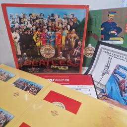 THE BEATLES Sgt. Pepper's Lonely Hearts Club Band PCS 7027 DELUXE EDITION BOX SET