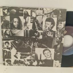 UB 40 Don’t Walk On The Grass EPC A1334 7” SINGLE